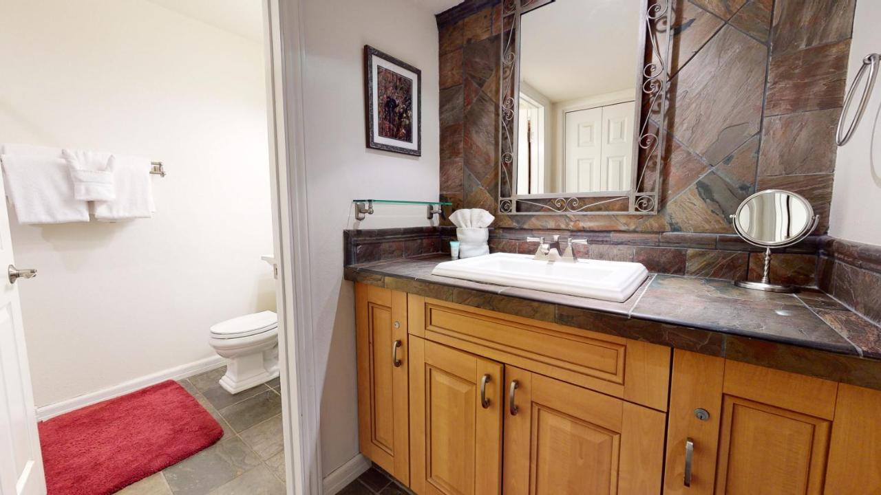 Appartement Mammoth Estates 2 Blocks From The Village Gondola Station *